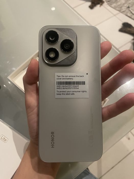 Honor 400 lite smartphon