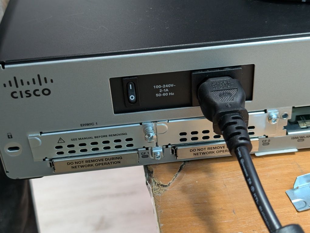 CISCO 1941-SEC/K9 Сетевое оборудование , Свич, Switch, Роутер MikroTik