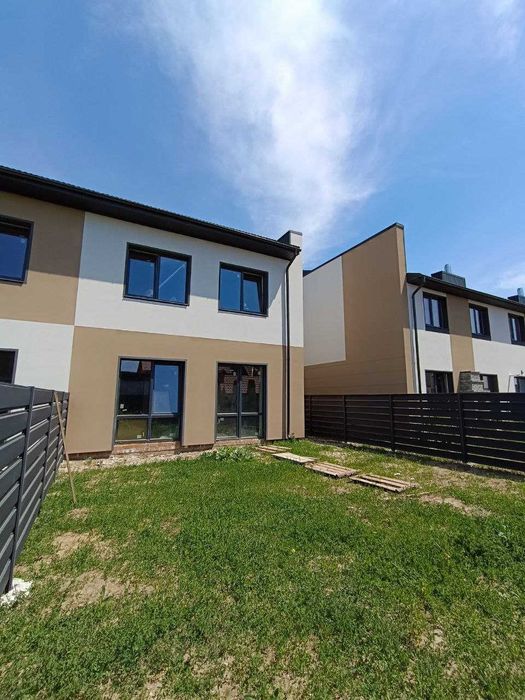 ОСТАННІЙ будинок! Продаж якісних таунхаусів з гаражем в Крихівцях