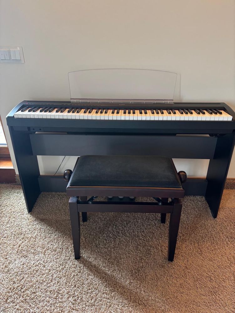 Pianino Yamaha P-95 - zestaw