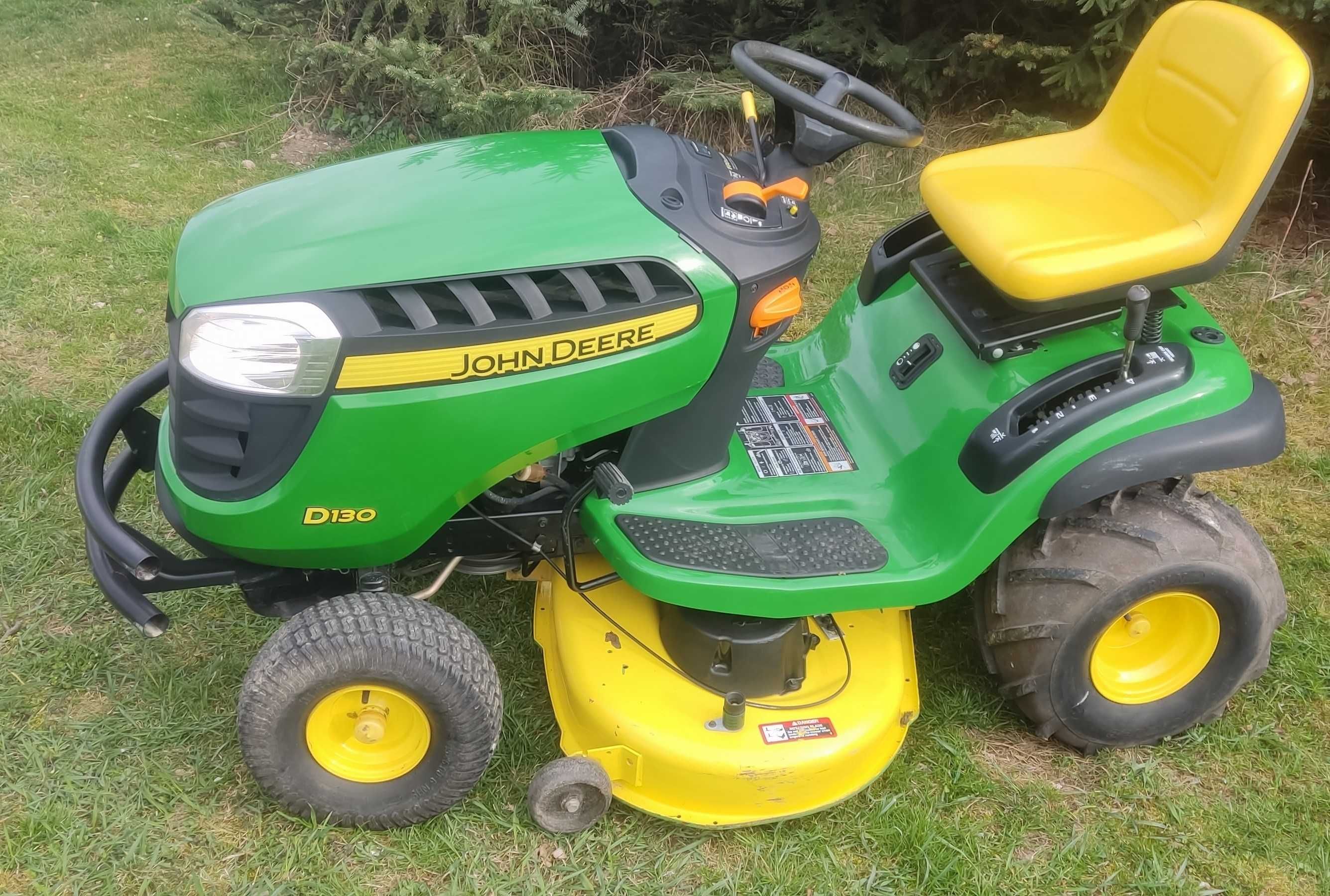 Traktorek kosiarka John Deere D130 22 HP Cub Cadet Husqvarna Craftsman