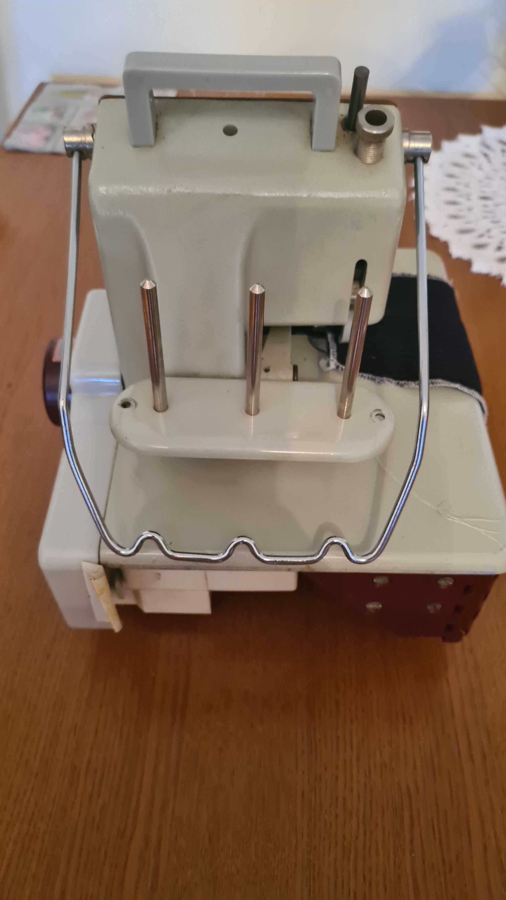 Overlock YDK model YC-470