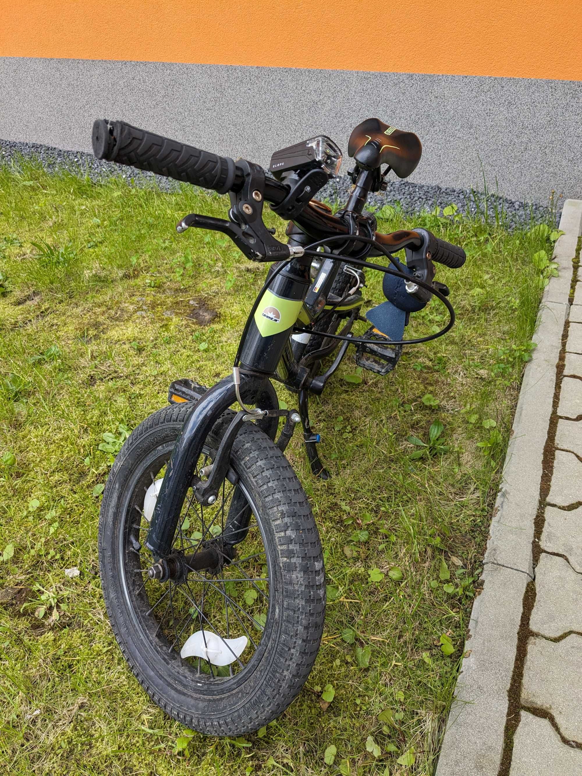 rower dla dziecka 4-6 lat 16''. lekko używane w bardzo dobrym stanie.