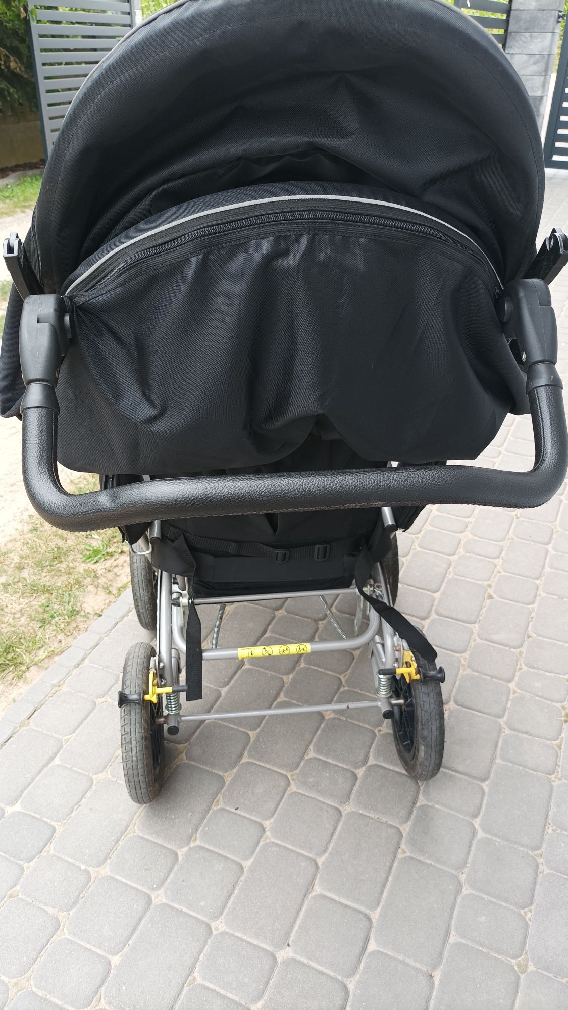 Wózek specjalny inwalidzki