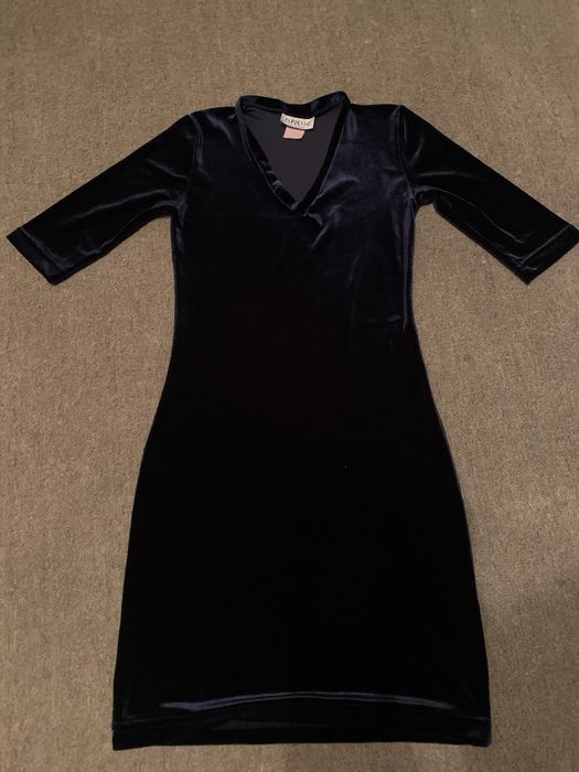 Платье велюровое темно-синее на 140-150см