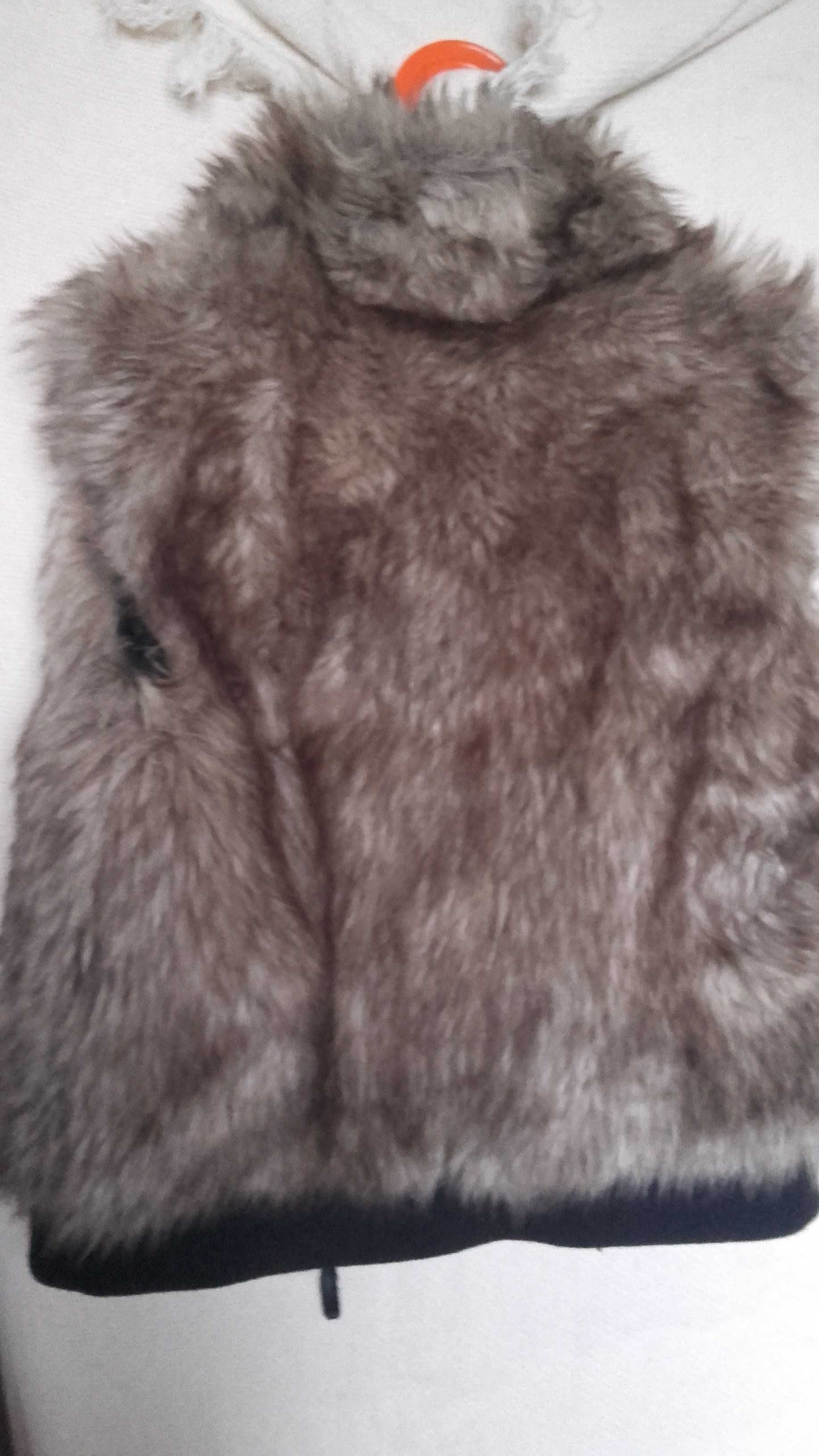włochata dziewczęca kamizelka firmy H&M rozmiar 164 cm