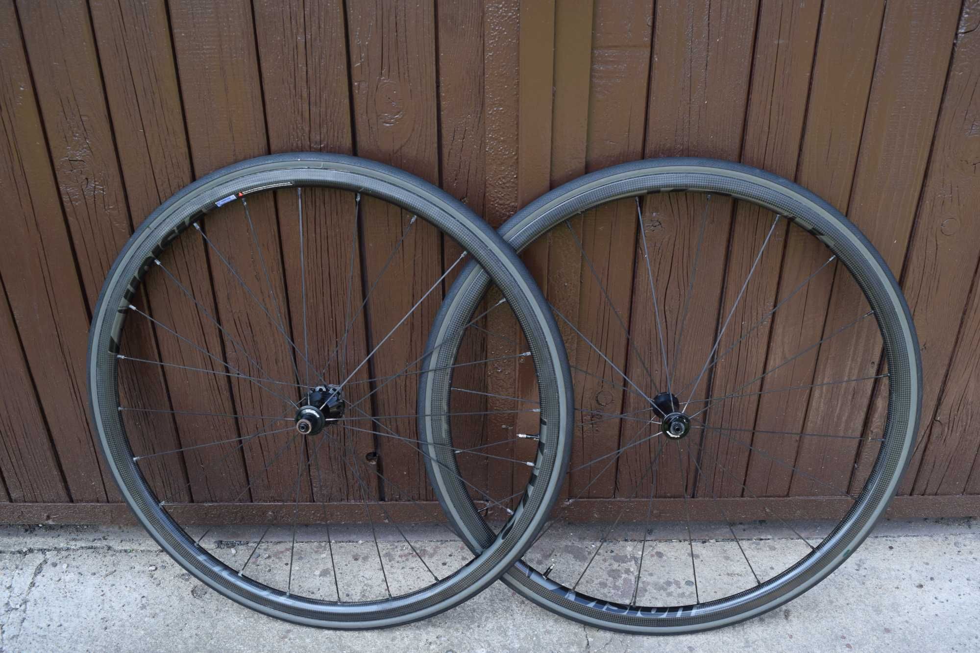 Koła karbonowe Vision TC24 w świetnym stanie / Shimano / Pokrowiec