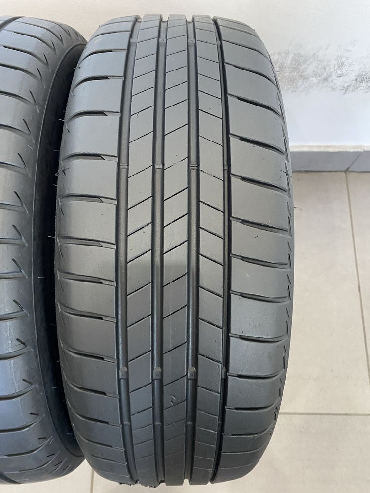205/60 R16 Bridgestone Turanza T005