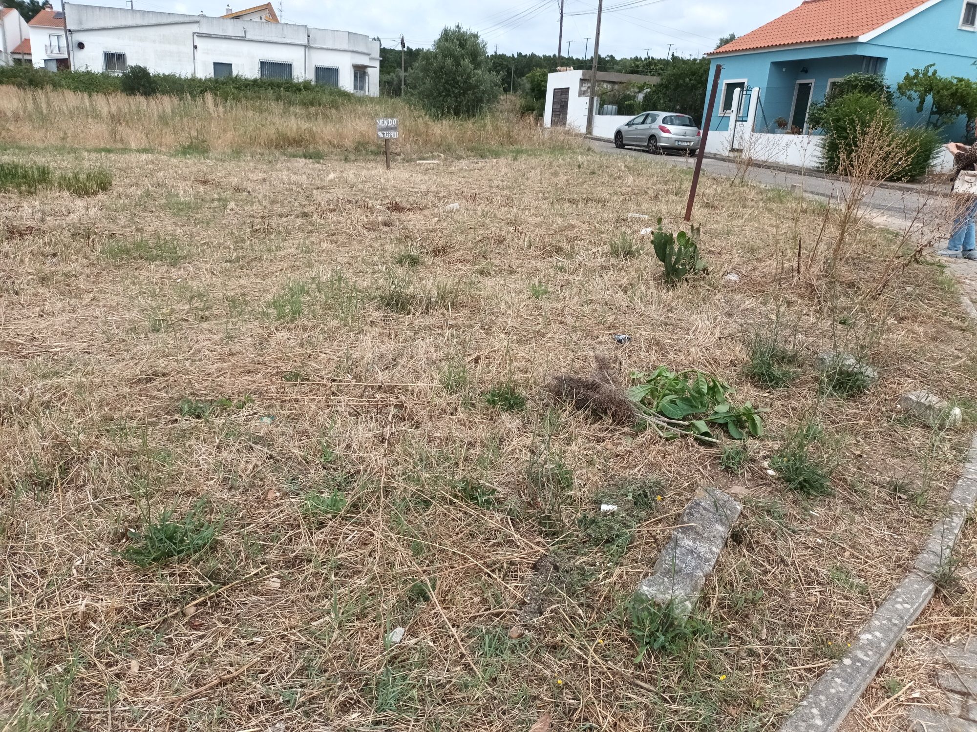 Vendo 2 terrenos urbanos com ligação entre si