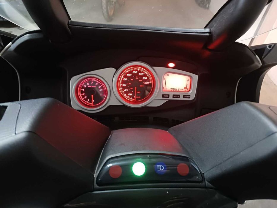 Maxi Scooter Aprilia