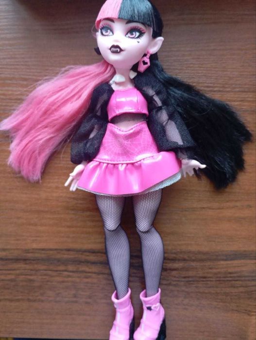 Лялька Monster High Дракулаура G3 оригінал