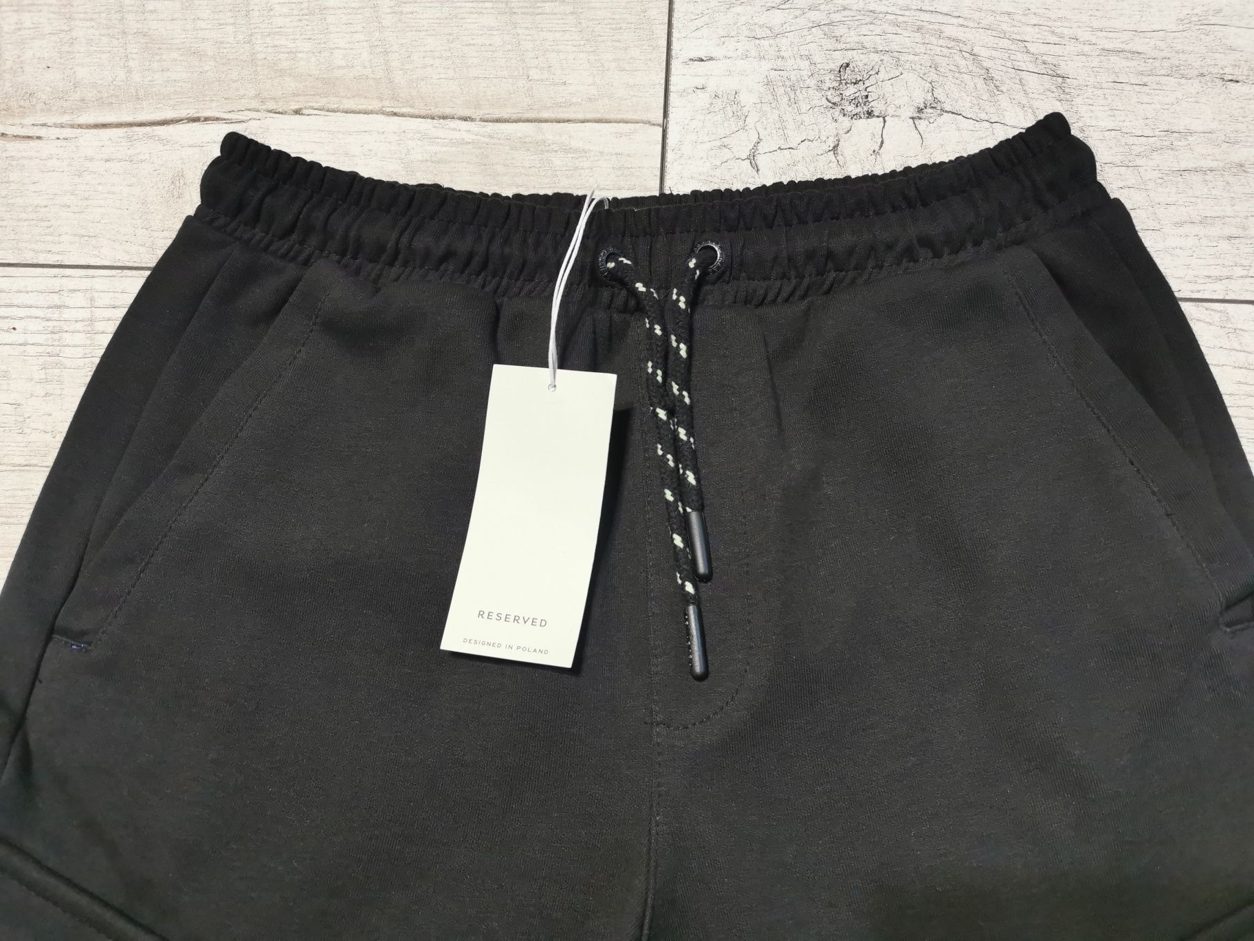 Nowe spodenki szorty Reserved rozm. 158