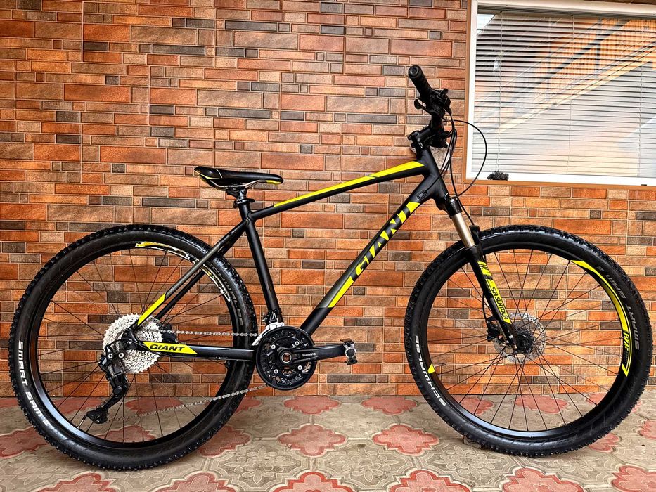 Велосипед GIANT Talon 27.5"L" Shimano DEORE, SR Suntour XCR Воздух