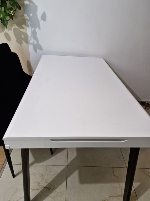 Stół rozkładany 160x90