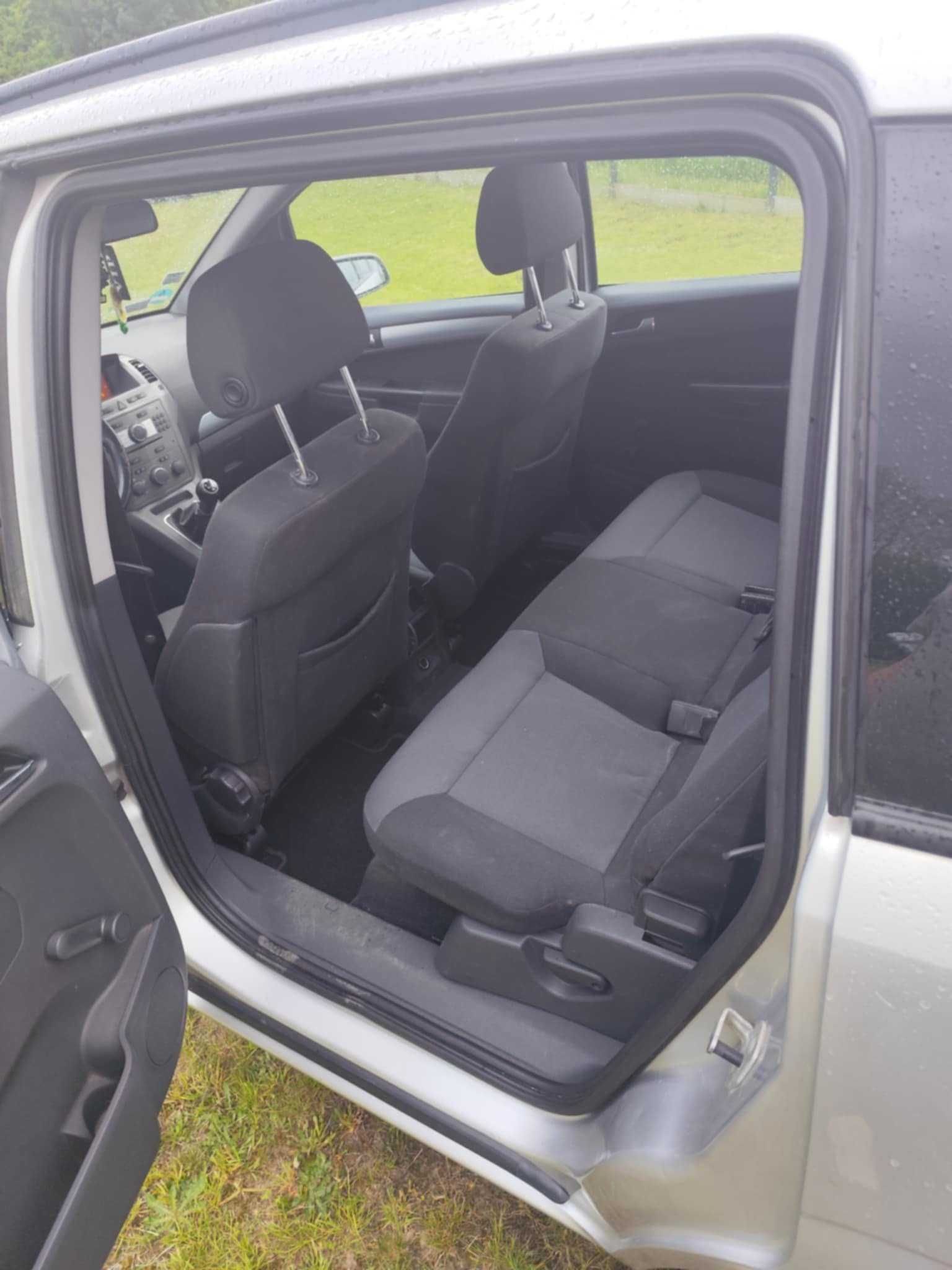 Opel Zafira B 7-os. 2007 1.8 140km