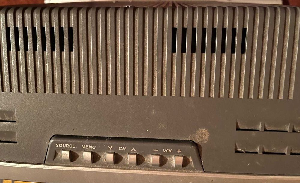 Telewizor Funai NLC-3216, 32 cale, sprawny, HDMI