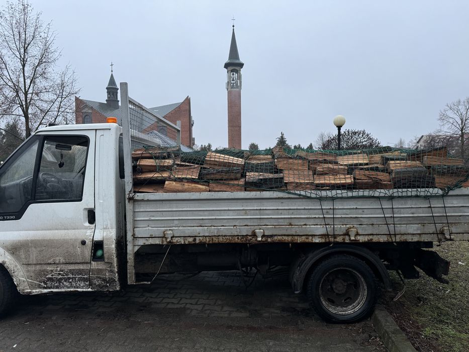 Sprzedaż drewna opałowego oraz kominkowego