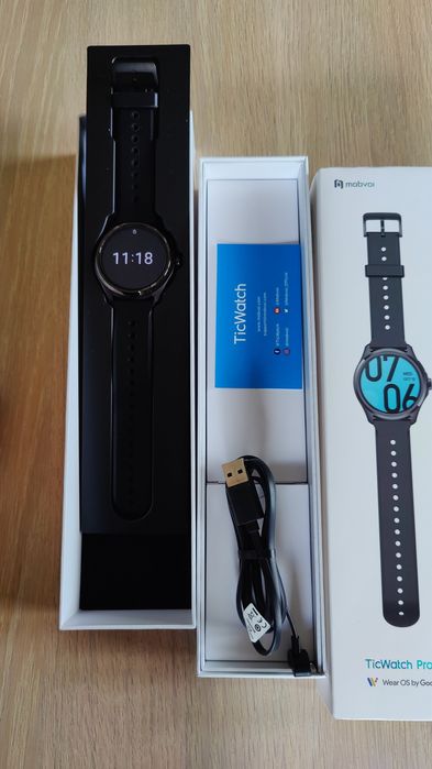 Smartwatch Ticwatch 5 pro