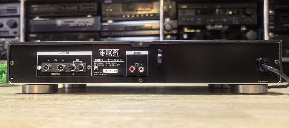 Тюнер Sony ST-S311