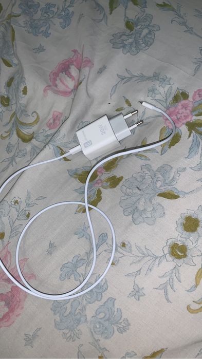 Vendo iPhone XR entrego em estação de Aveiro