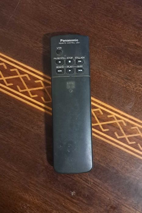 Видеомагнитофон Panasonic NV-P7EE