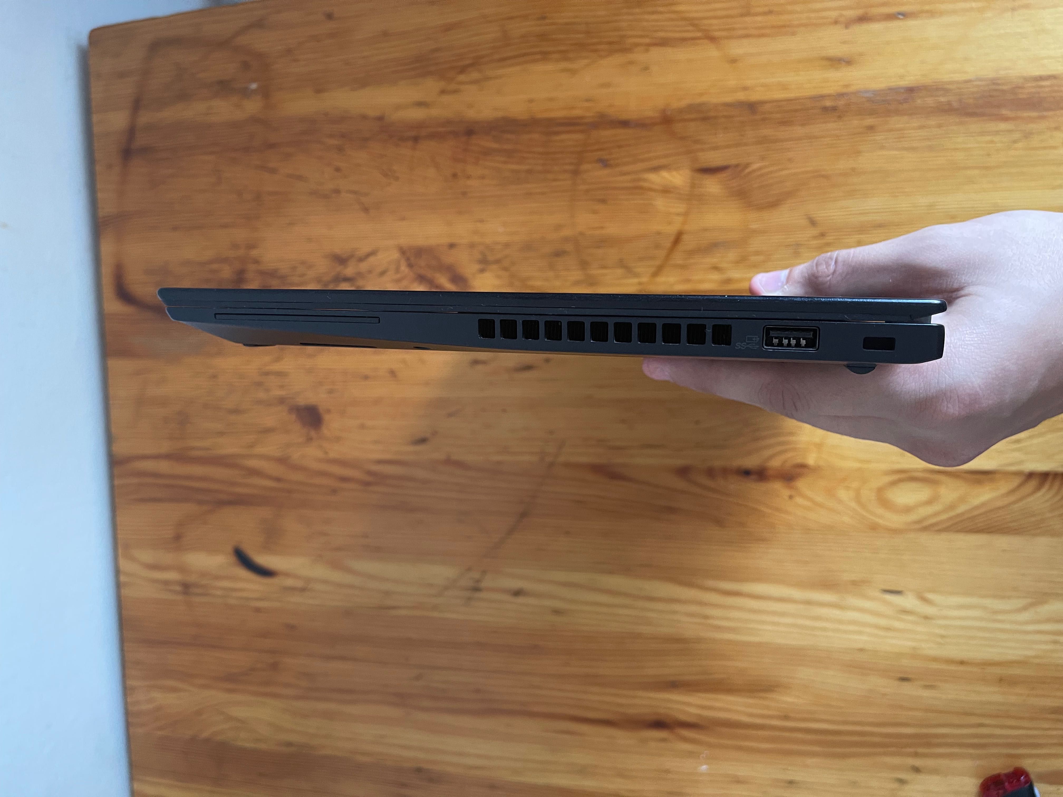 ThinkPad t14s gen 1 laptop