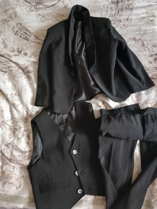 Віддам речі на хлопчика орієнтовно 92см