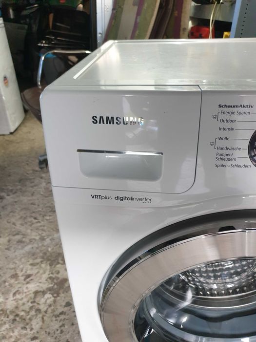 Свіжа!!! Пральна машина SAMSUNG 8кг- інверторний двигун 2020р
