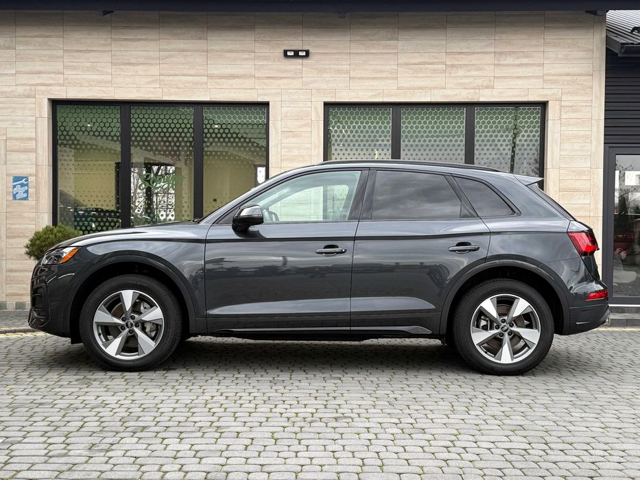 Audi Q5 2024   45 TFSI MHEV S-tronic
