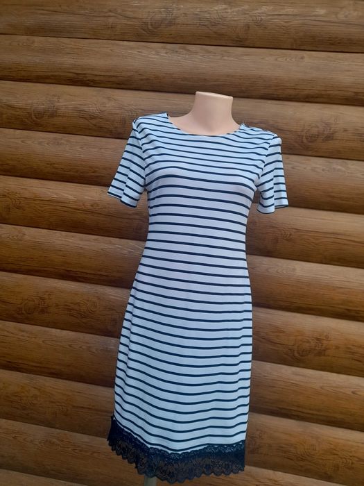 Продам гарне нарядне платячко.