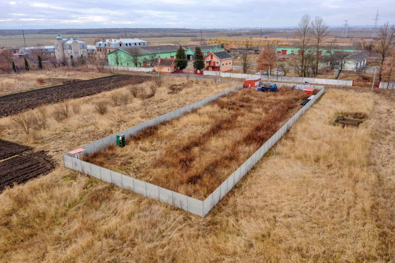 Продаж / Земля комерційного призначення / Франківськ / траса
