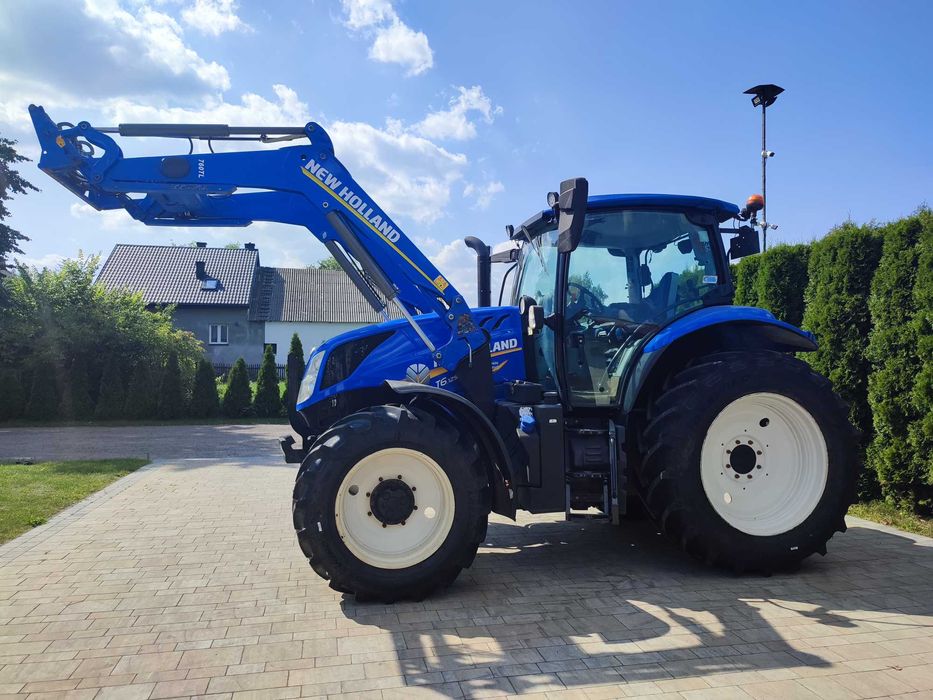 New Holland T6.125 S z ładowaczem