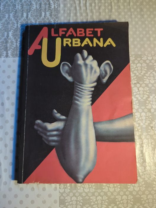 Alfabet Urbana stan deweloperski bry