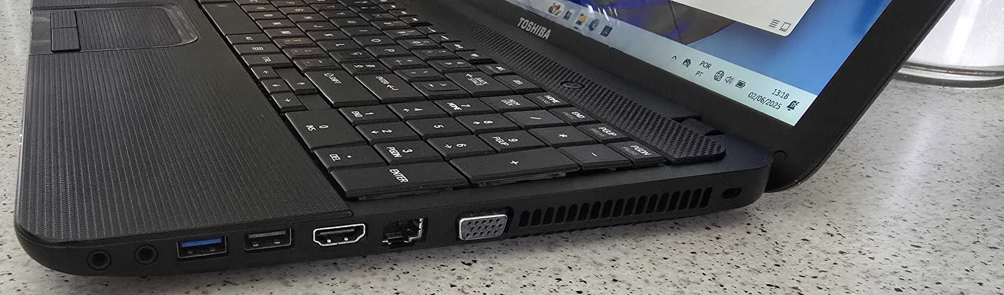 Portátil Toshiba C850-1L7
