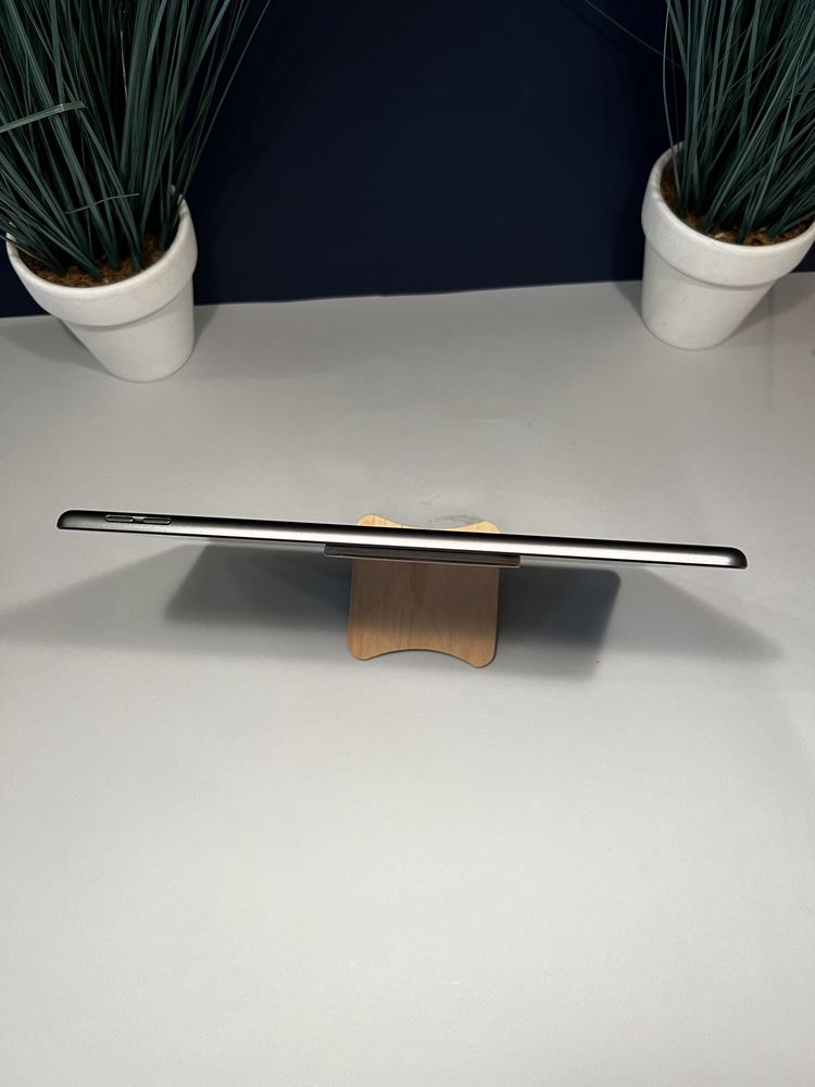 iPad 8th 128gb Wifi+LTE 10.2 2020 Space Gray Планшгет з гарантією