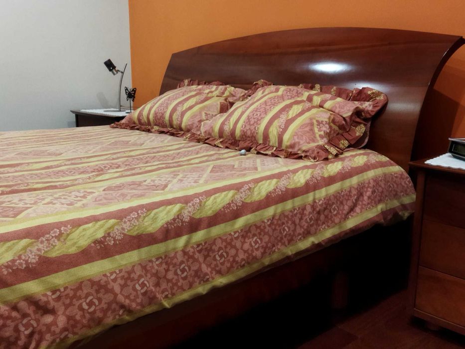 Mobília de quarto - Madeira de cerejeira