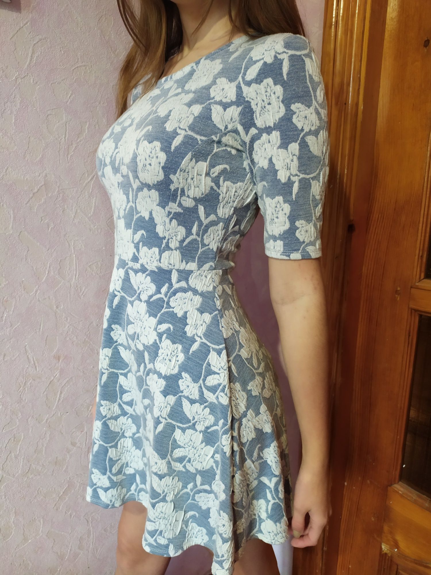 Платье для девушки 14-17 лет
