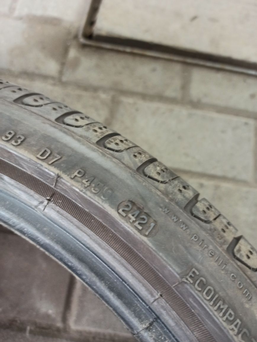 2 opony letnie Pirelli 205/40 18, 6,5/7,3mm. Możliwy montaż