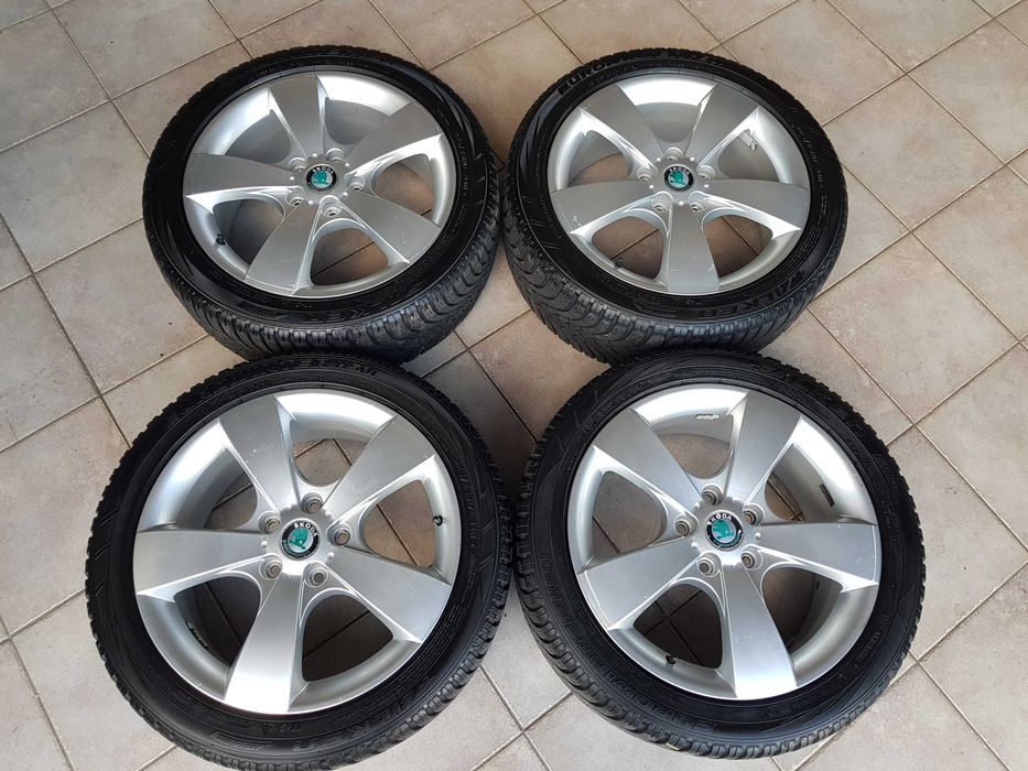 Koła zimowe Skoda Octavia 2 7x17 et54 5x112 opony 225/45/17 Falken