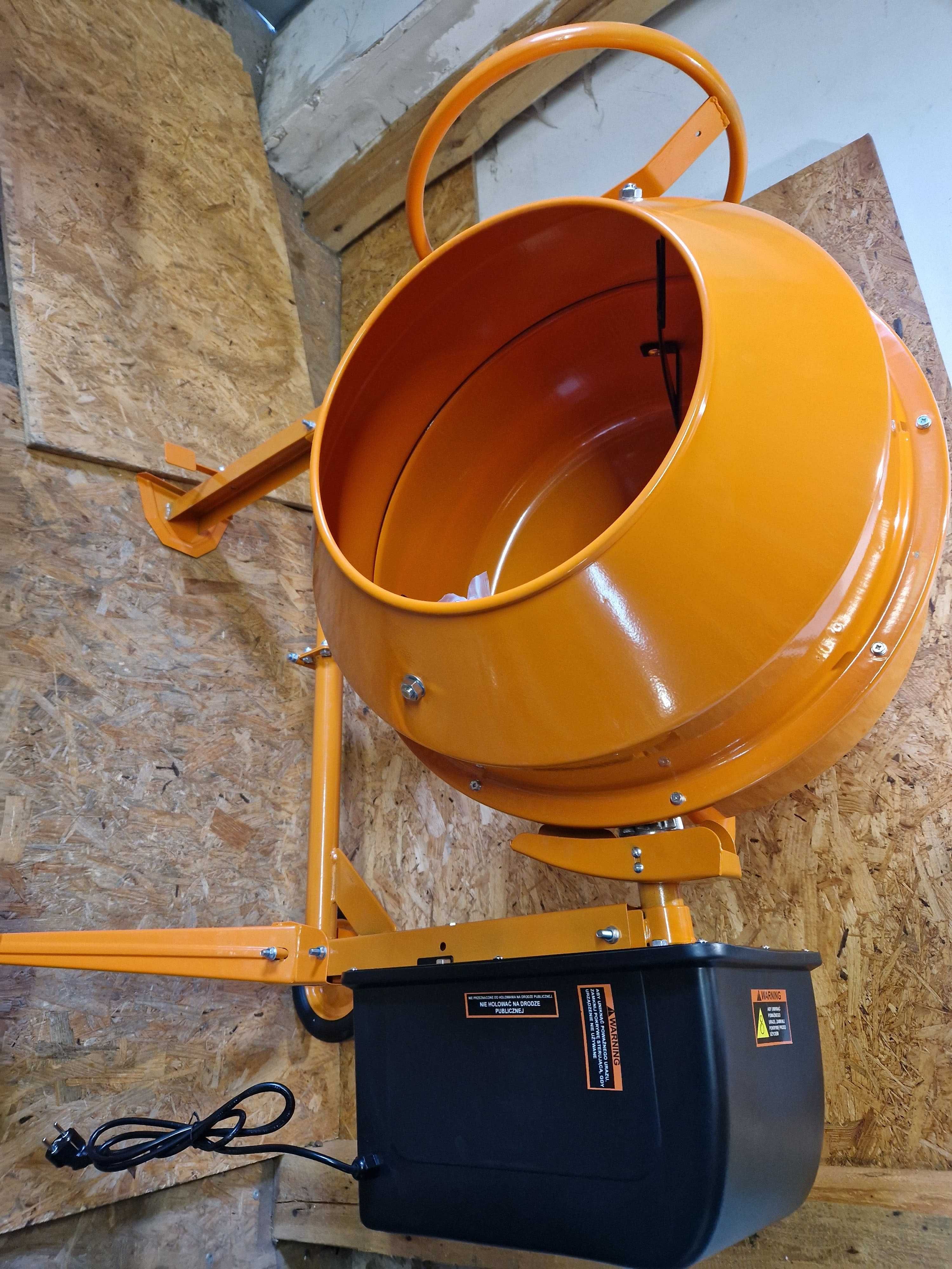 Betoniarka Kraft&Dele elektryczna 230 v 140L 850W KD490