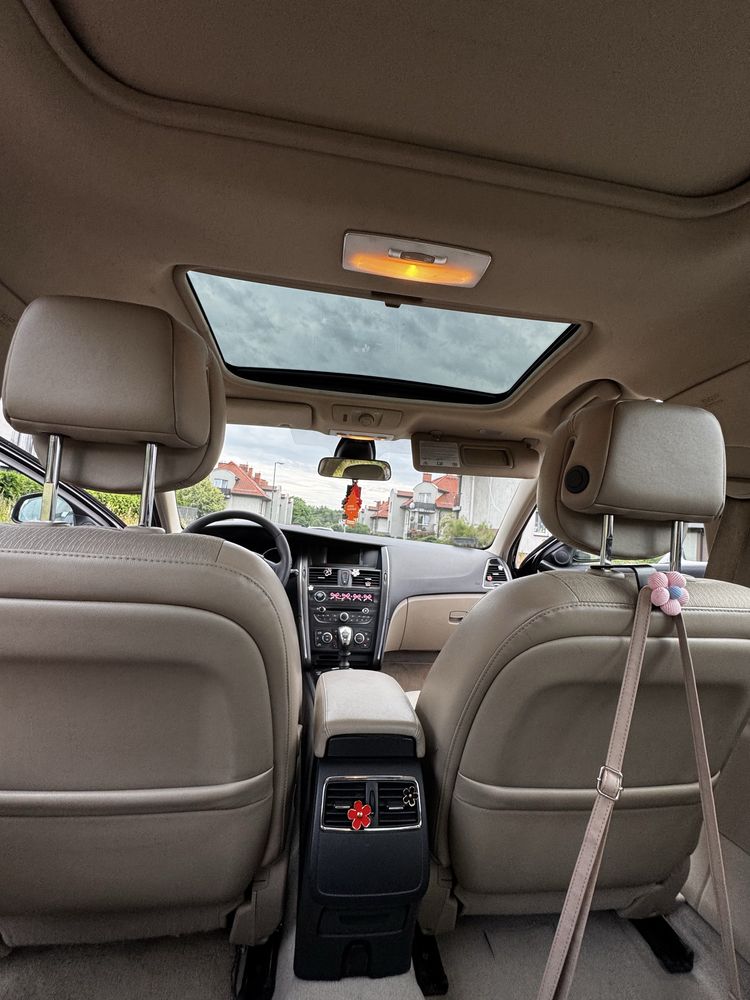 Renault Latitude