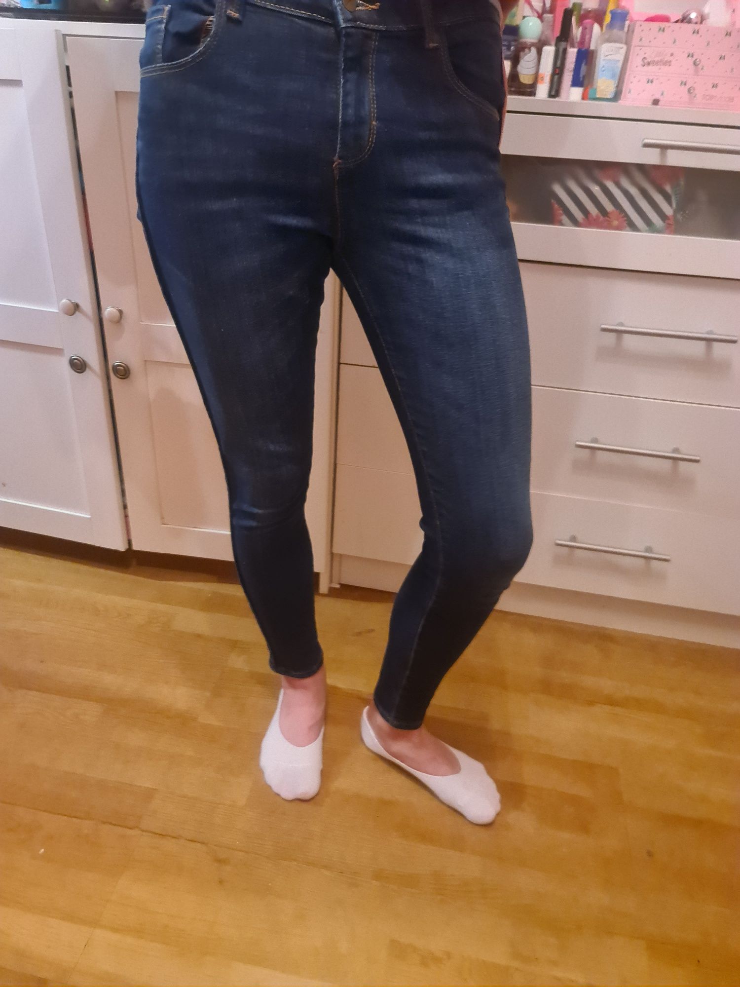 Reserved * spodnie * jeansowe * rurki 158