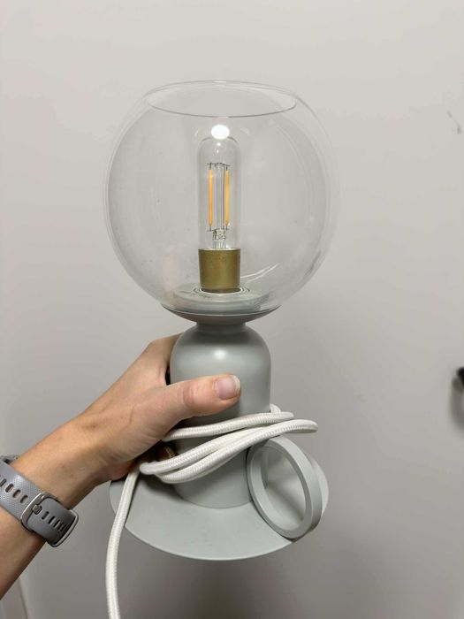 Lampa stołowa IKEA ÅSKMULLER miętowa z regulacją jasności