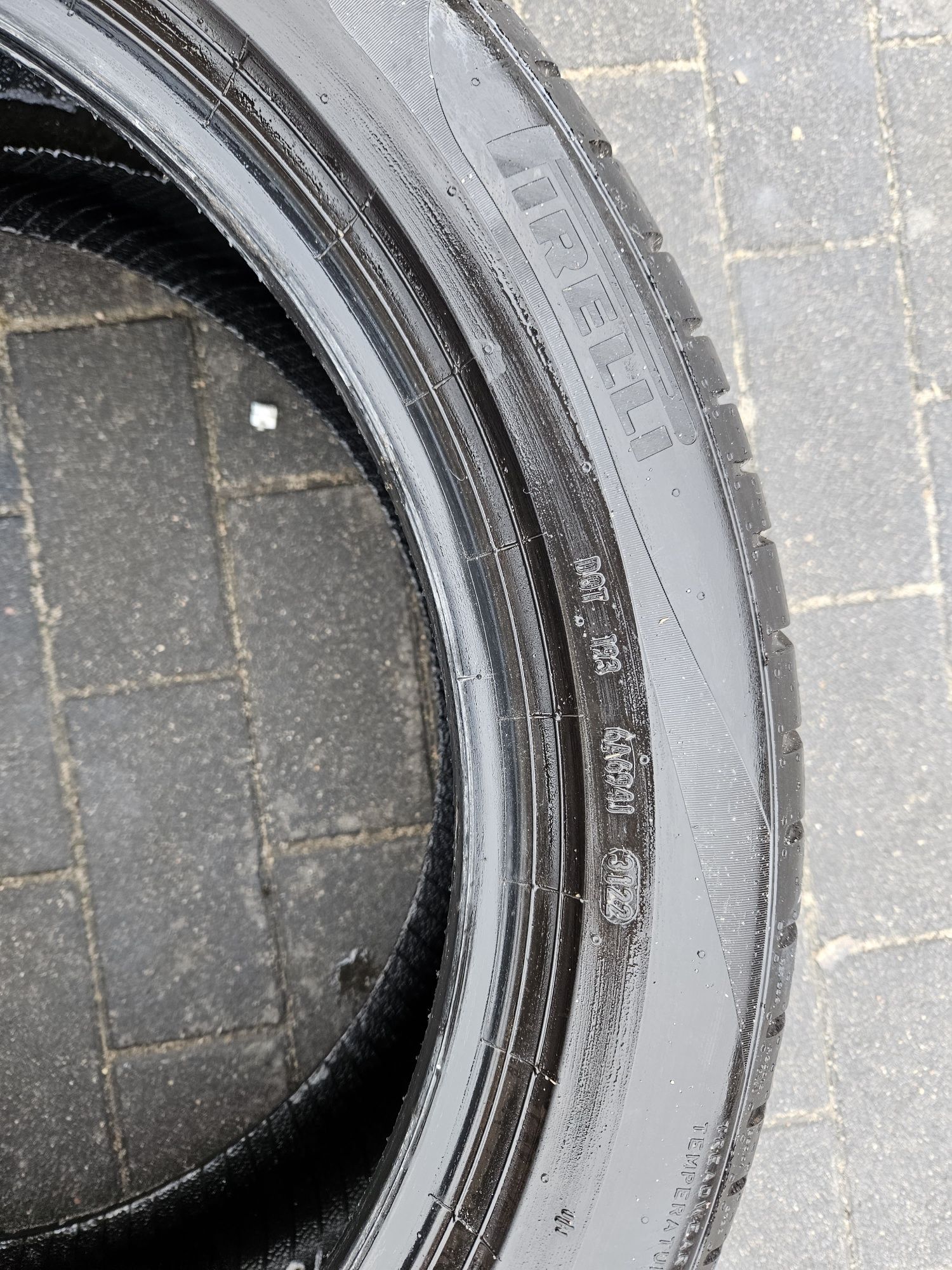 Opona Pirelli Scorpion Elect 255/45 R20