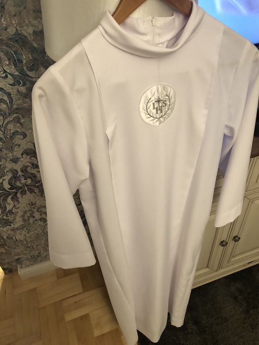 Długa alba do I Komunii Świętej, strój komunijny dla chłopca