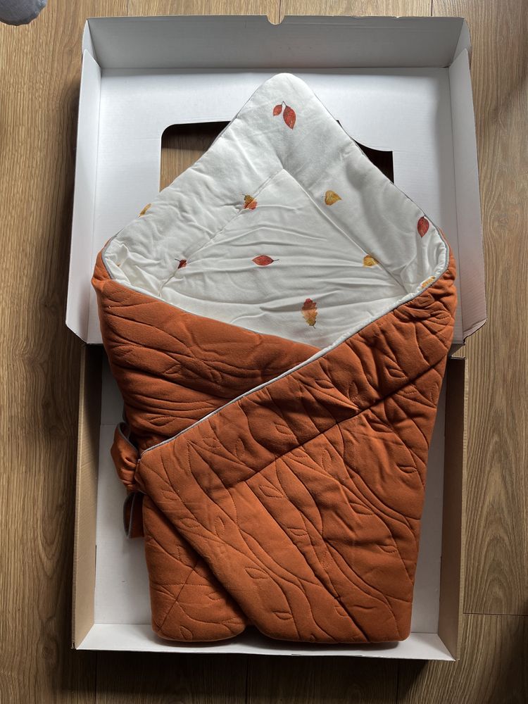 Rożek niemowlęcy Layette 75x75, jesienny wzór PARK MINIMAL