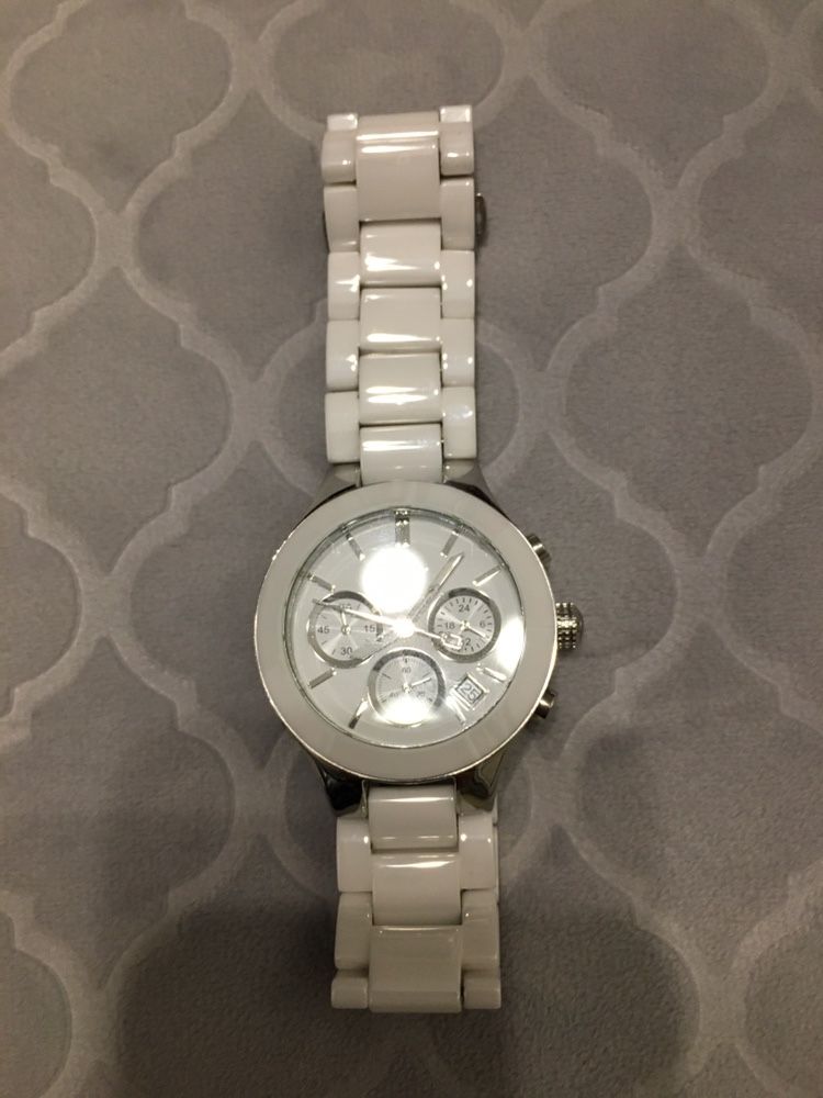 Zegarek Donna Karan New York Chambers biały bransoleta