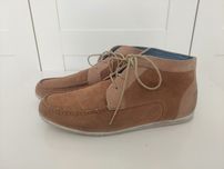 Brązowe Buty RESERVED męskie zamszowe rozm. 43