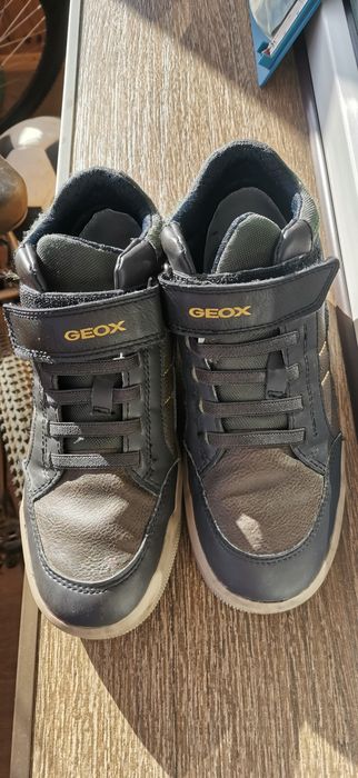 Демисезонные демісезонні  ботинки Geox respira