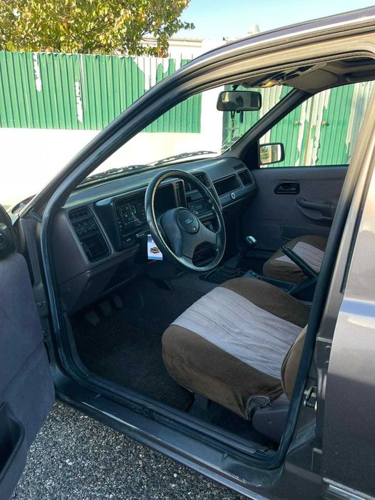 Vendo Ford Sierra 2.0